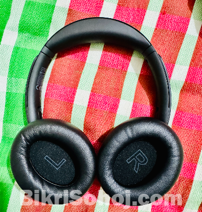 Soundcore Q30